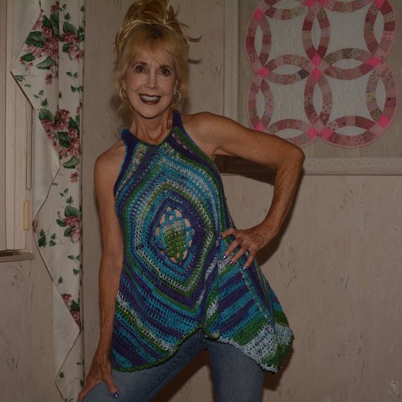 Hand crochet beach cover up - Picture 1 of 1